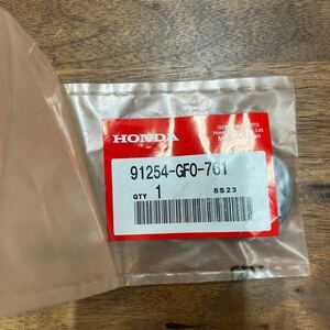 MB-1075★クリックポスト(全国一律送料185円) HONDA ホンダ 純正品 オイルシール 91254-GF0-761 ロードパル 新品 バイク部品 H-3/④