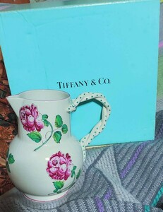 TIFFANY&Co ティファニー 花瓶 水注 フラワーベース 美品 箱あり デパートのティファニーにて購入しました 陶器 花器 壺 花図 インテリア