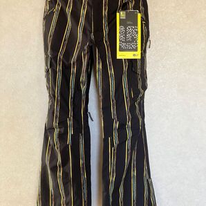 新品・未使用ウェア・タグ付き バートン/ウィメンズ・パンツ②
