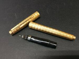 S500　PARKER パーカー 万年筆 20μ ペン先14K ジャンク扱い コレクション レトロ 金色 ゴールド 筆記用具