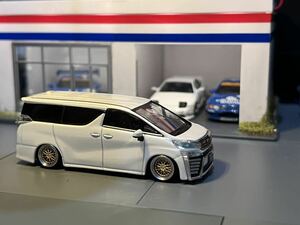 大人気　ホビージャパン　トヨタ　ヴェルファイア　シャコタン　カスタム品　1/64 ユーロ　スタンス　BBS