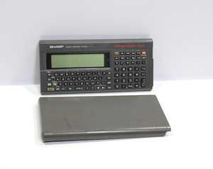 SHARP シャープ ポケットコンピューター PC-E200 PROGRAM FILE 通電× 動作未確認 中古 ジャンク y1137