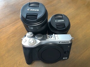 Canon　EOS　M6　ダブルZoomキット　シルバー ボディはジャンクとして