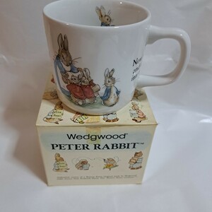 【新品未使用】ウェッジウッド　ピーターラビット　マグカップ　WEDGWOOD 旧刻印