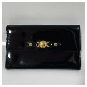 VERSACE ヴェルサーチ エナメル 長財布