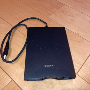 SONY 3.5 FLOPPY DISK DRIVE VGP-UFD1