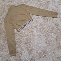 新品　タグ付き　GUCCI+THE NORTH FACE　グッチ　ノースフェイス　コラボ　 クロップドスウェットシャツ　cropped top　_画像6