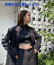 新品　タグ付き　GUCCI+THE NORTH FACE　グッチ　ノースフェイス　コラボ　 クロップドスウェットシャツ　cropped top　_画像8