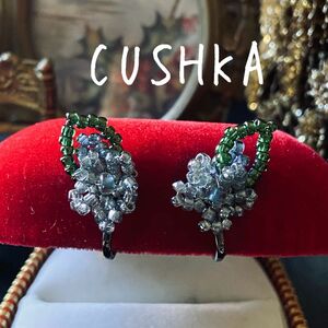 CUSHKA ビーズ　お花　イヤリング　ボタニカル