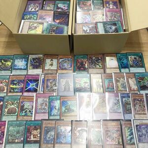 遊戯王　引退　大量　まとめ売り　2000枚以上　スーパーレア以上多数　貪欲な壺　レインボードラゴン