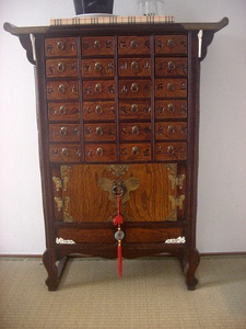 * Joseon Dynasty furniture cat pair medicine chest of drawers medicine shelves *