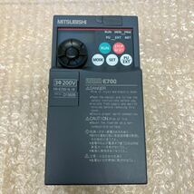 三菱　MITSUBISHI　FR-E720-0.1K　インバータ　通電確認のみ　U-351_画像2