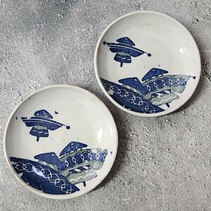 やじろべえ　3,5寸　印判小皿　2枚　中古　/骨董/アンティーク/和食器/陶磁器/