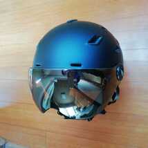 新品未使用 バイザー ヘルメット サイズ L（58cm～61cm）カラー マットブラック スノーボードヘルメット スキーヘルメット ゴーグル _画像2