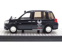 ★TOYOTA JPN TAXI トヨタ ジャパンタクシー 東京2020 オリンピック・パラリンピック競技大会 ミニカー 1/43 非売品_画像3