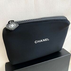 新品未使用 シャネル CHANEL ポーチ化粧ポーチ コスメ ロゴ ブラック 黒 小物入れ ノベルティ 送料無料 ブランド