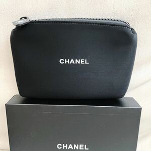 新品未使用 シャネル CHANEL ポーチ 化粧ポーチ コスメ　ノベルティ 黒 ロゴ 送料無料 ココ ブランド 小物入れ ブラック 