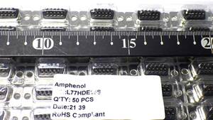 Amphenol D-subコネクタ L77HDE15S, 15極 50個組