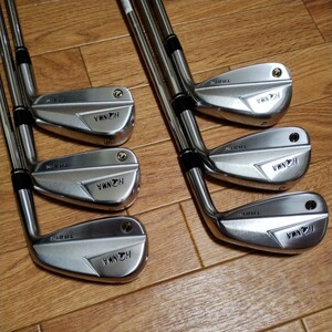 1R使用　保証書付き　 美品 TR21X (6-11) 6本 NS950 NEO(S) ホンマ アイアン セット TW HONMA