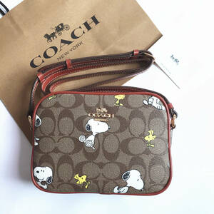 ☆新品☆コーチ/COACH バッグ CF248 Coach x Peanuts スヌーピーコラボ ボディーバッグ ショルダーバッグ クロスボディー アウトレット品