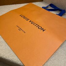 美品　ルイヴィトン VUITTON 中古 空き箱 BOX ヴィトン 袋 ショップ袋 ショッパー　メッセージカード　領収証入れ　マフラー　(2)_画像5