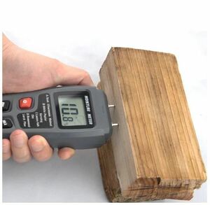 送料無料　デジタル　木材　木質　水分計 検出器 含水率検出器 高精度 0-99.9%測定範囲 4つ測定モード LCD大画面 木材 建築材料などの測定