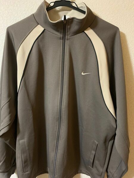 NIKE トラックジャケット ナイキ ジャージ