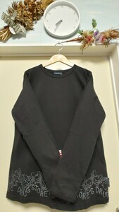 【新品】★大きい再出品★ドラッグストアーズ★裾辺りのプリント柄が可愛らしいチュニック丈の揺ったりカットソー♪サイズ／F