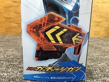 SUE96030SGM ★未開封★バンダイ 仮面ライダーガッチャード DXガッチャージガン 直接お渡し歓迎_画像3