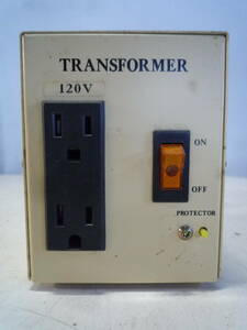 【5-12-22-3Ta】　TOYOZUMI　TRANSFORMER　JP600U　トランス変圧器　IN 100V 50/60Hz　OUT 120V CAP,600VA