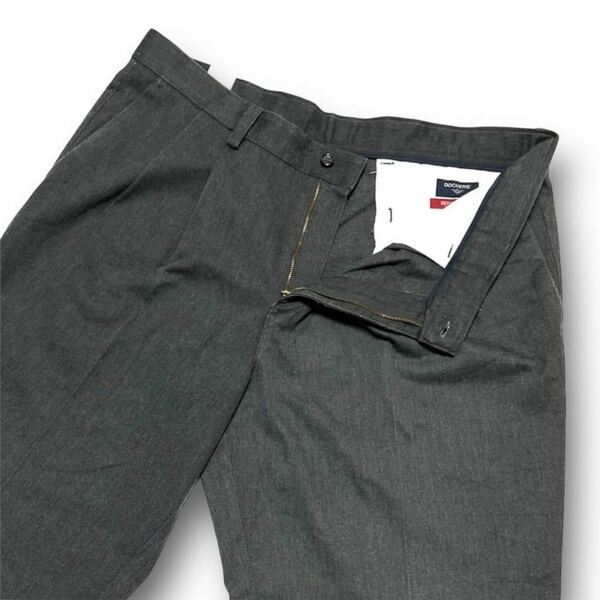 DOCKERS ドッカーズ INDIVIDUAL FIT グレー 2タック ワイド パンツ ビッグサイズ