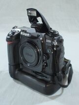 ■Nikon ニコン D200 デジタル一眼レフカメラ AF-S DX VR Zoom-Nikkor 18-200mm f/3.5-5.6G IF-ED レンズ ボディ ケース 箱付■_画像6