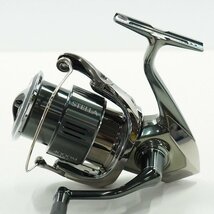 SHIMANO/シマノ 043955 22 STELLA 4000MHG -K 22ステラ スピニングリール 本体のみ /000_画像2