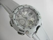 優良品 カシオ CASIO G-SHOCK 腕時計 2針 クォーツ デジアナ ライトグレー メンズ_画像7