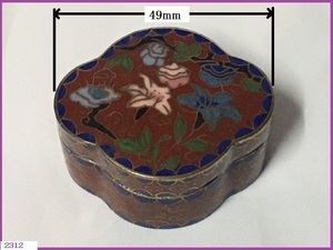 ■ 美品 金属製 エナメル仕上げ ジュエリーボックス Asian Enamel Trinket Box 金彩 花柄 49mm x 40mm x 24mm ■ 発送 レターパック370