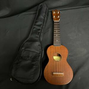 BLK142H Famous ukulele フェイマス ウクレレ FU-120 ソフトケース付き