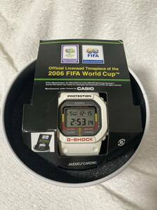 送料 無料 G SHOCK Gショック ドイツ W杯 ワールドカップ 2006 カシオ CASIO DW 5600 WC 1 JR 1545 限定 コラボ デジタル 文字盤 ホワイト