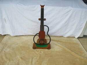 ＡＲＩＡ　シンソニード(エレキ)　練習用サイレントギター　木製スタンド付き　検　楽器、器材 ギター エレキギター 