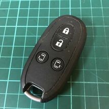 SU11908点灯 スズキ 純正 007YUUL0212スマートキーレス パレット ソリオ ルークス等 MA15S 日産 両側スライド 4ボタン_画像1