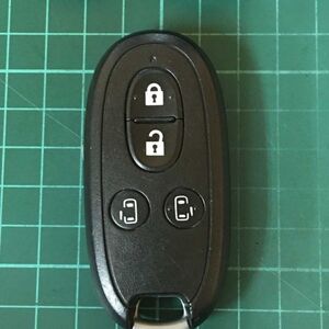 SU11890点灯 スズキ 純正 007YUUL0212スマートキーレス パレット ソリオ ルークス等 MA15S 日産 両側スライド 4ボタン