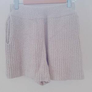 【セール】美品 GRL パンツ ショートパンツ ベージュ ニット ポケット付 M レディース