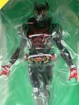 一番くじ 仮面ライダーキバ 平成ライダーオールスター編 D賞 キバフォームフィギュア ソフビ_画像2