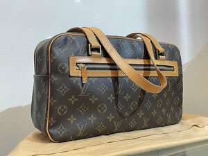 ★超綺麗！【Louis Vuitton ルイヴィトン M51181 シテ GM モノグラム ハンドバッグ 美品 保存袋 廃盤 希少品 肩掛け 大容量】NA00341