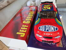 Action 1/18 Scale Jeff Gordon #24 Dupont/ Charlotte May 2000 Monte Carlo Car_画像7