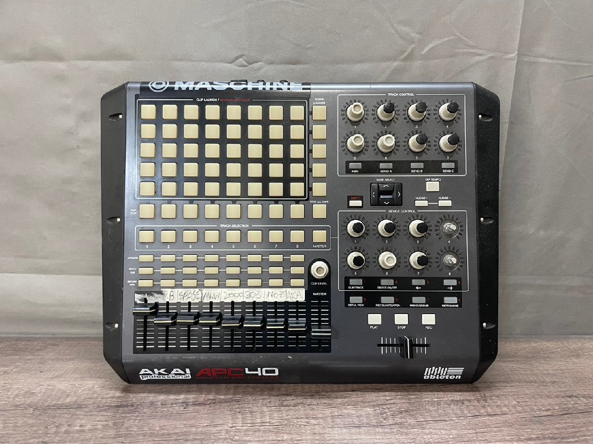 Yahoo!オークション -「akai apc40」(ホビー、カルチャー) の落札相場