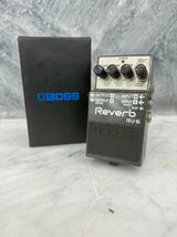 □t1587　中古★BOSS 　Reverb RV-6　エフェクター　アダプター付き_画像1