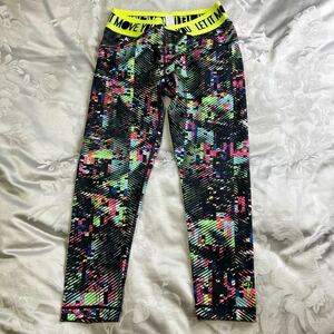 ZUMBA WEAR ズンバ レギンス サイズXS スパッツ (管理番号2311IZ97400)