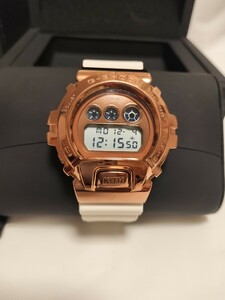 ☆ CASIO G-SHOCK KITH 25TH ANNIVERSARY 25周年記念 GM-6900KTH-4CR（中古・良品）☆　★送料無料★