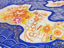 平和屋-こころ店■豪華振袖　駒刺繍　絞り　流水檜扇花文　金彩　着丈167.5cm　裄丈68cm　正絹　逸品　1B-wt536_画像4