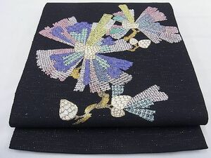 平和屋野田店□西陣　じゅらく謹製　太鼓柄袋帯　総刺繍　駒刺繍　松葉　黒地　金糸　反端付き　落款あり　逸品　n-zb0098